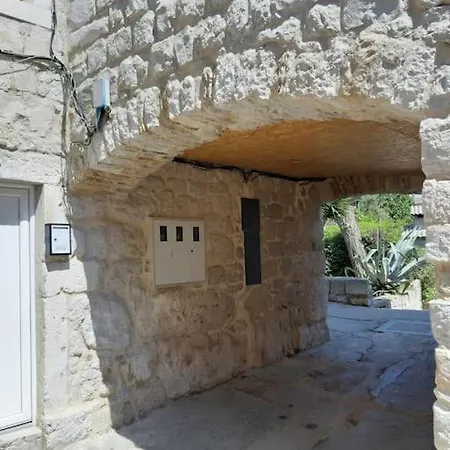 Authentic Dalmatian House Sara Lejlighed