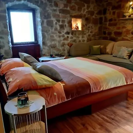 Authentic Dalmatian House Sara Spalato